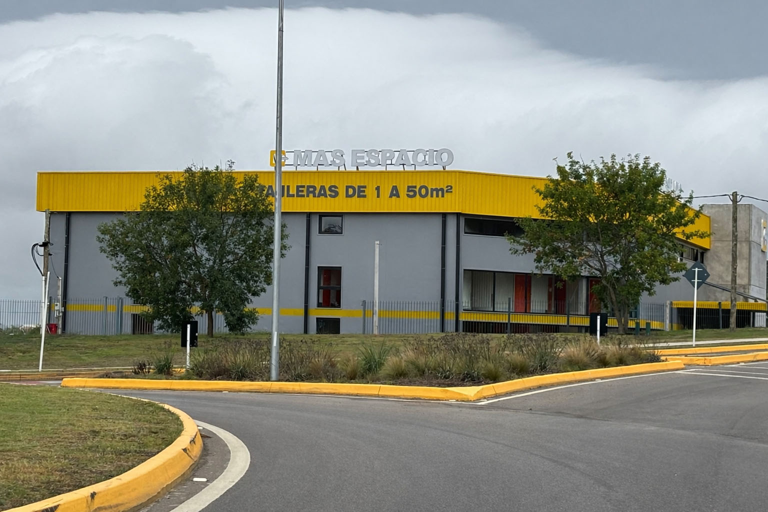 Más Espacio Maldonado, exterior