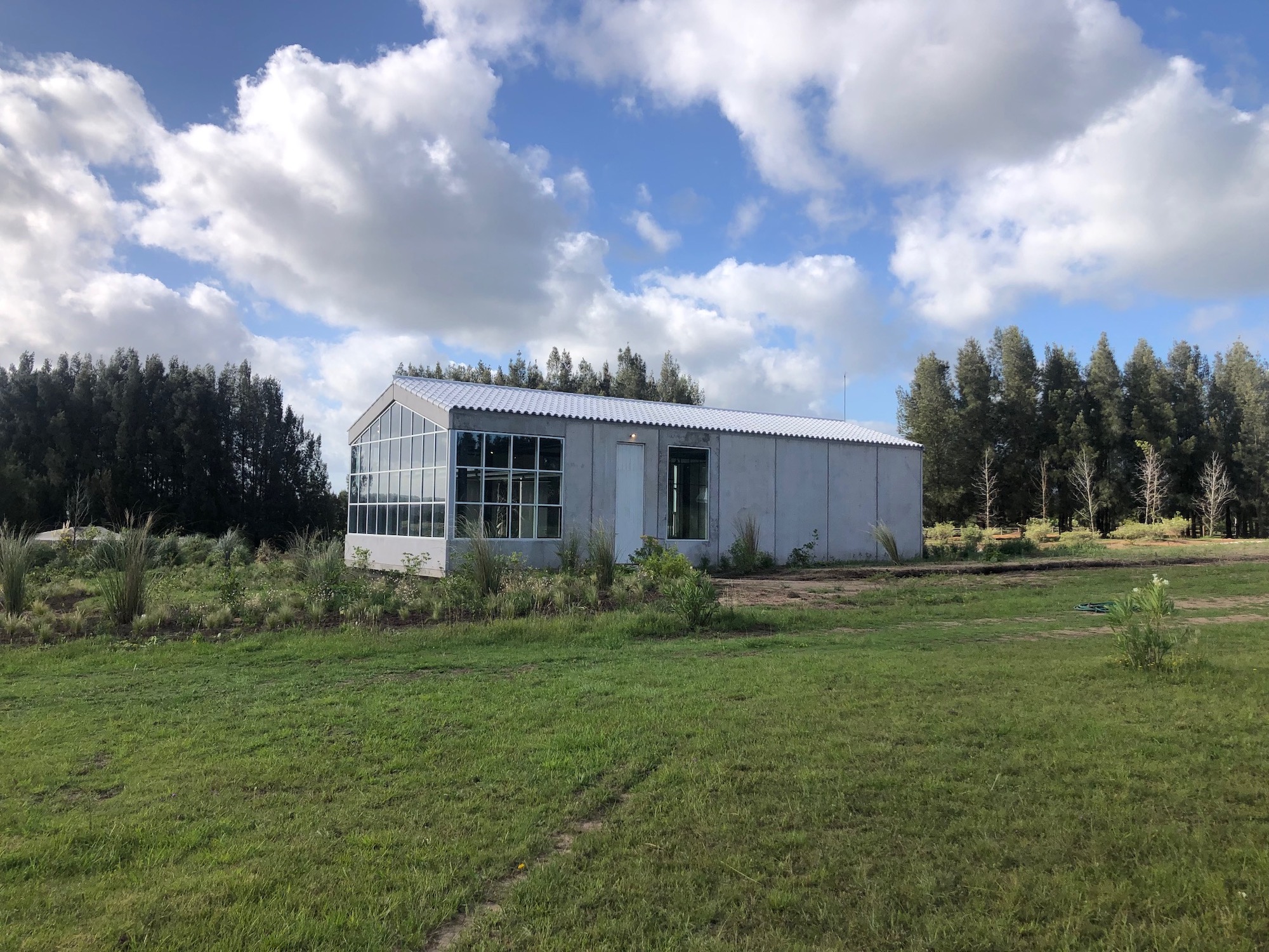 Atelier Moldavia, exterior