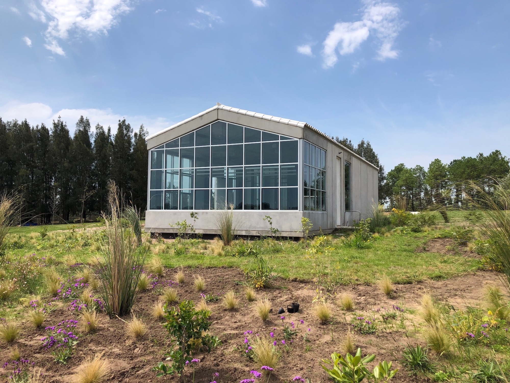 Atelier Moldavia, exterior